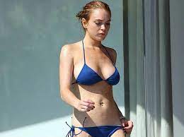 Lindsay Lohan Cup Size