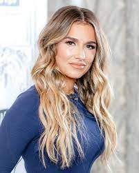 Jessie-James-Decker-Height